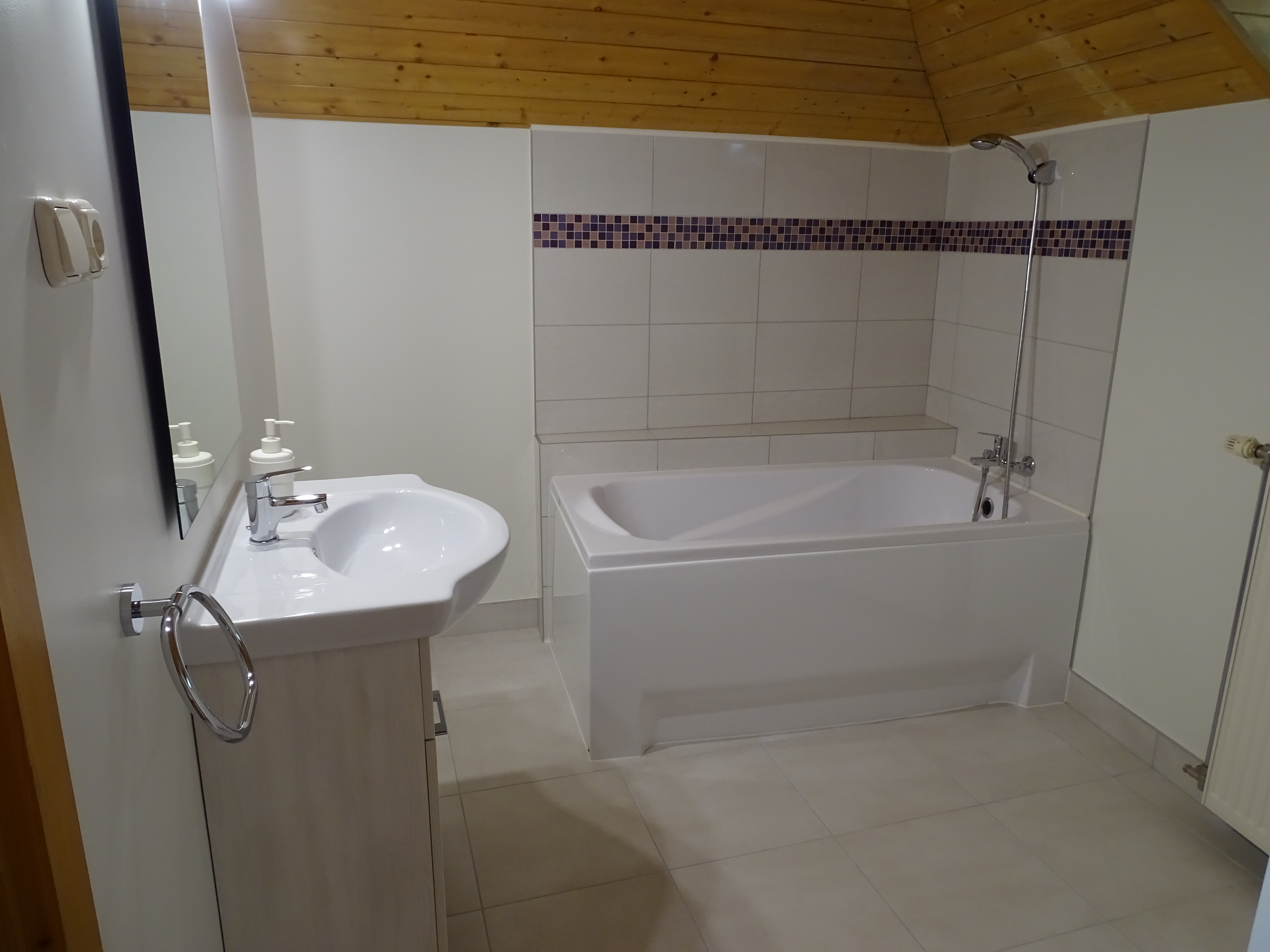 Panoráma 1. apartman fürdőszoba