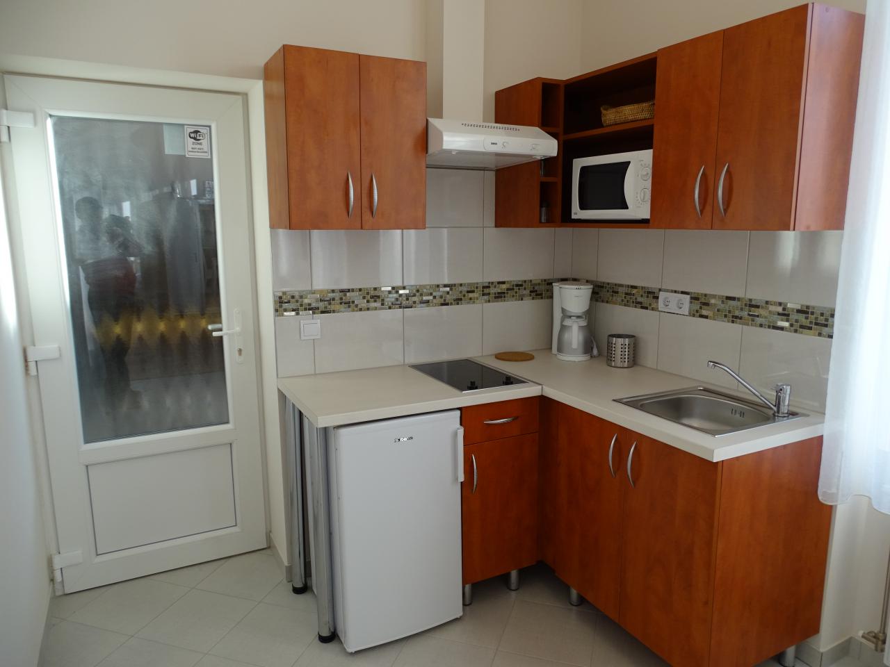 Bemutatkozás - apartman konyha